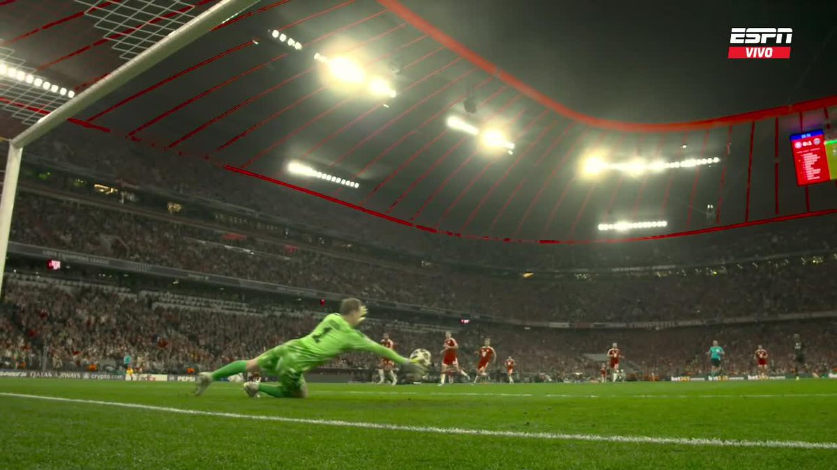 OTRO ATAJADÓN DE MANUEL NEUER. Qué monstruo. 🇩🇪😮‍💨