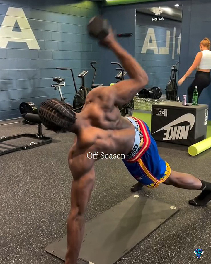 There ain't no rest for Moussa Diabate. 🫎 (📹 Moussa Diabaté)