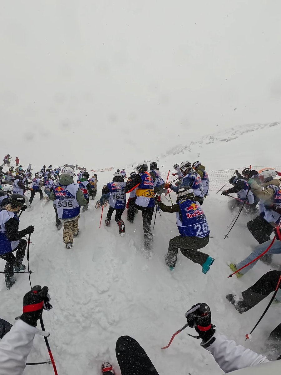 Pure mayhem on the mountain 💀 ⛷️ Erik Wahlberg 🎥 Shot on #GoProMAX2 👉 🏆 $500 GoPro Award 📍 Åre, Sweeden #GoPro #POV #Skiing