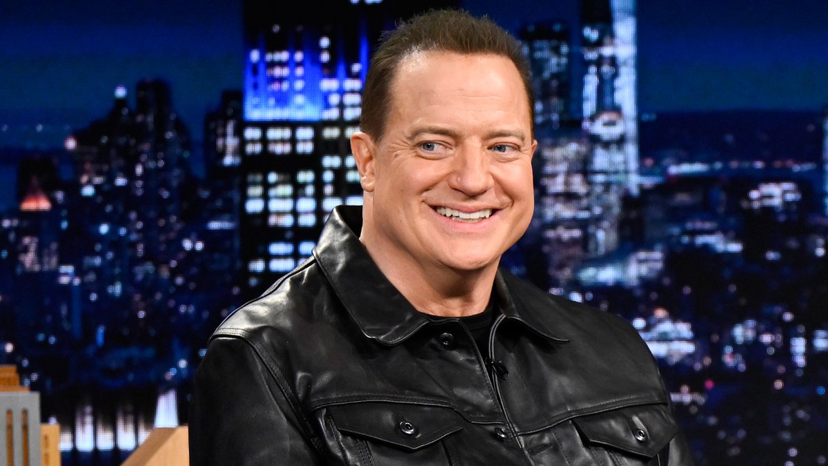 Brendan Fraser and the original cast of The Mummy are returning for its fourth installment! #FallonTonight