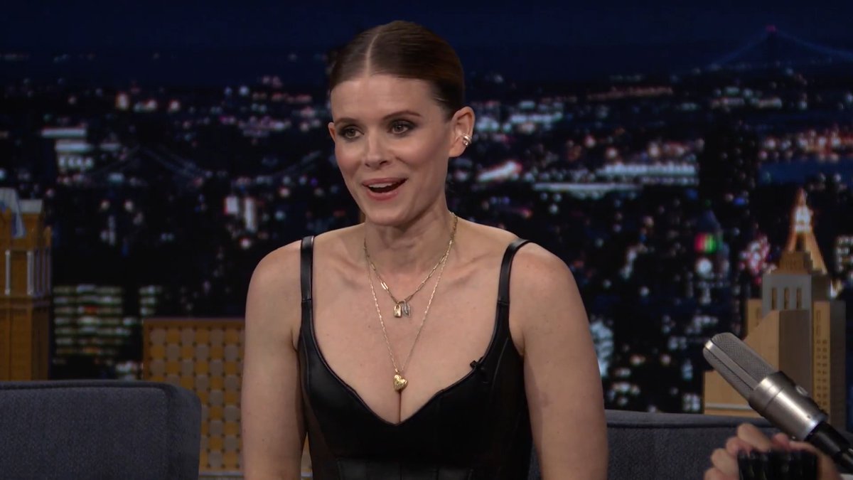Kate Mara and Kerry Washington had the same manager when they were kids before starring in Imperfect Women together! #FallonTonight