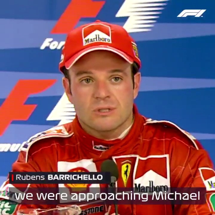 26 yıl önce bugün: Rubens Barrichello, 2000 İspanya GP’sinde podyuma giden yolda Schumacher kardeşleri aynı anda geçerek unutulmaz bir hamleye imza attı.