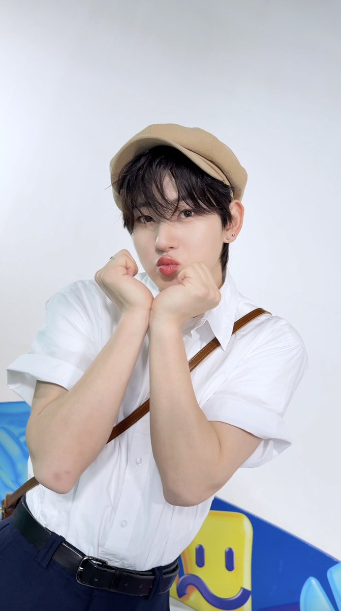 ૮꒰ ྀི⸝⸝› ·̮ ‹ ⸝⸝ ྀི꒱ა 뿅 #계훈 #Kyehoon #킥플립 #KickFlip