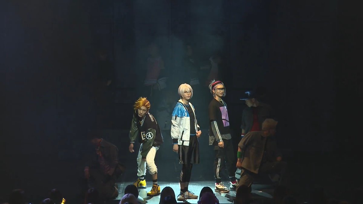 ◤舞台『ZERO RISE』ライブパート映像◢ 『Driven』UNFIXXX マドカ(演:笹森 裕貴) ダテ(演:福井 巴也) マーリン(演:大友 海) 5月17日まで飛行船シアターにて上演中! チケットの詳細は #ゼロライズ 公式サイトをチェック!