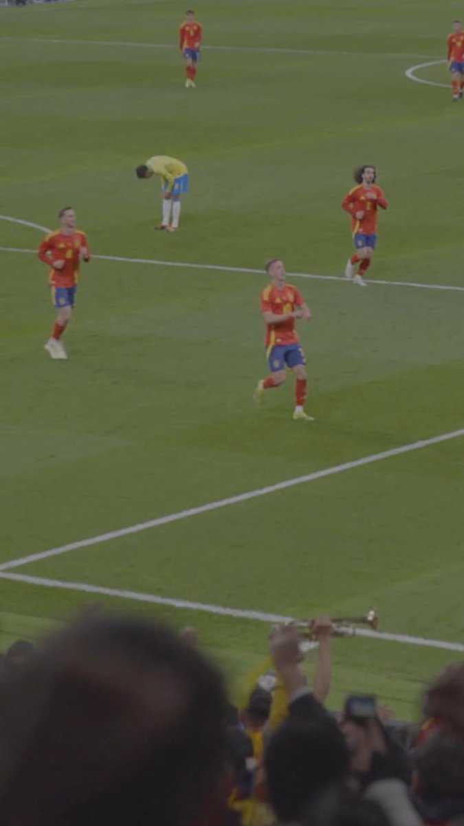 ⌚👈🏼 𝗘𝘀 𝘀𝘂 𝗵𝗼𝗿𝗮. El día de Dani Olmo. #VamosEspaña