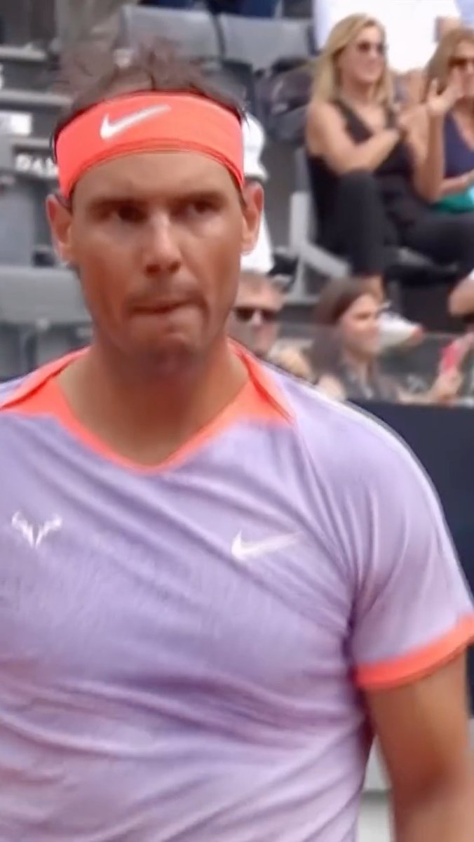 Throwback to Rafa Nadal winning a point in Rome after falling over 🤯