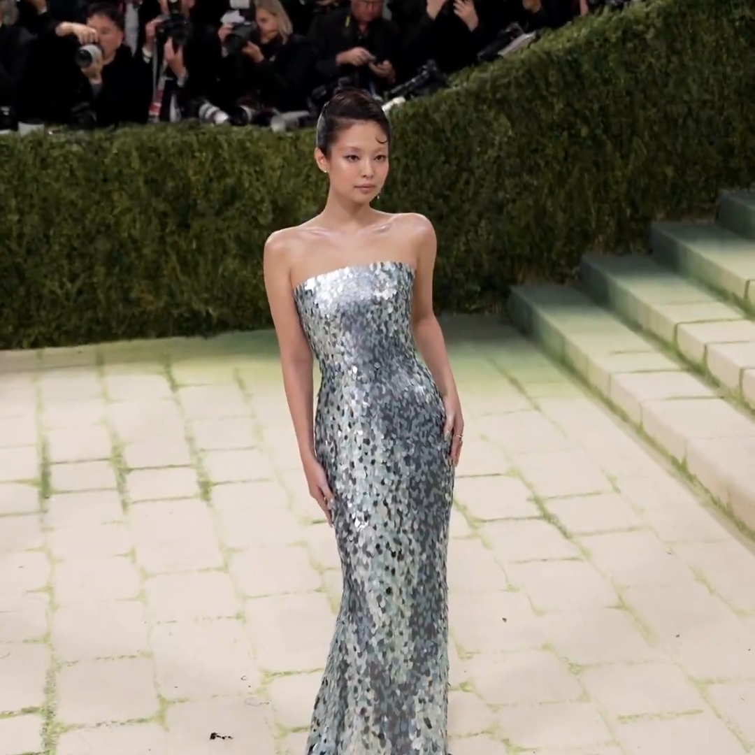 ニューヨークで開催された、今年のメットガラでシャネルを纏ったゲストたち。 #CHANEL #CHANELHighJewelry #CHANELMakeup #MetGala