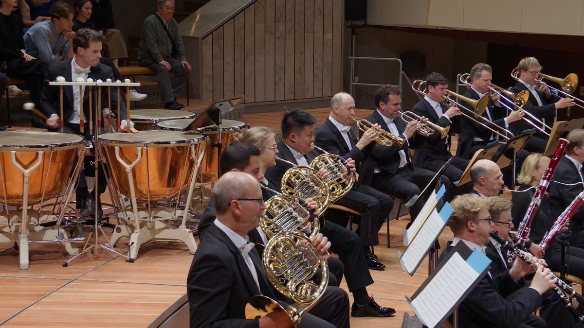 🥳🎶 It’s Johannes Brahms’s birthday today and we are celebrating with Kirill Petrenko’s 2025 performance of the First Symphony! Head to the Digital Concert Hall to watch the full performance!