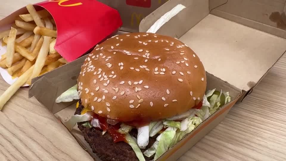 McDonald's missed first-quarter US sales growth estimates as low-priced meal deals and limited-time offers struggled to draw diners whose budgets have been strained by higher fuel and grocery costs