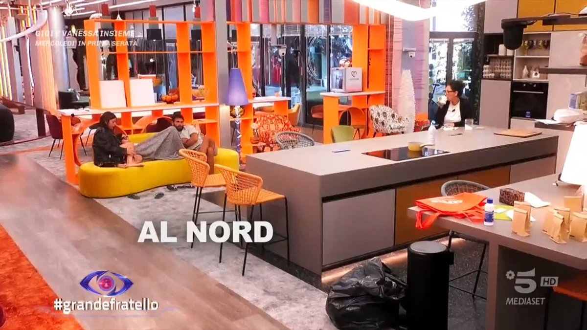 ci provo a superarli e non pensarci ma la verità é che mi mancano i miei nipponi, nessuno sarà PER ME come loro😔