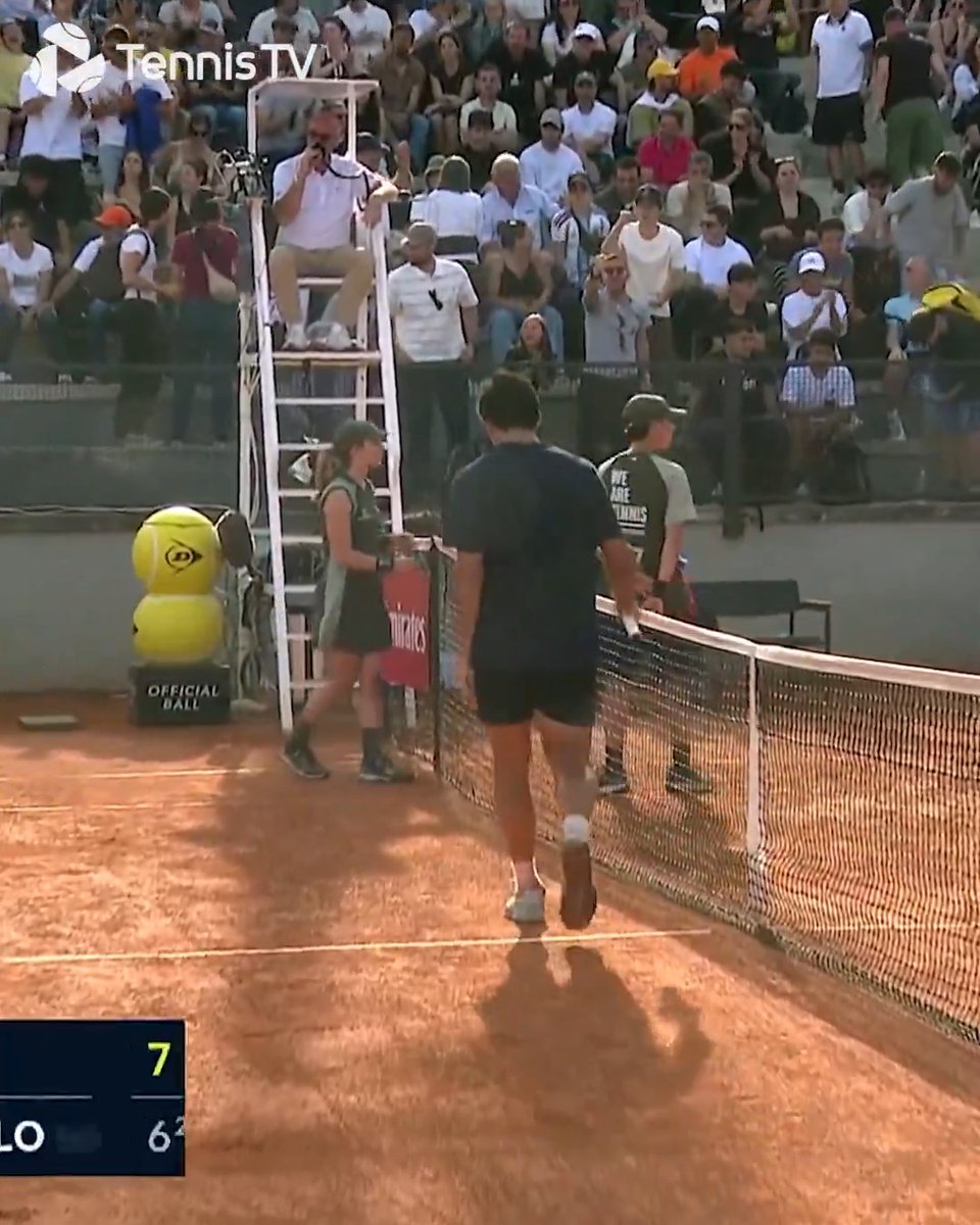 71% of Earth is covered by water - Cristian Garin covered the rest in this point 🥵 Cristian Garin #IBI26