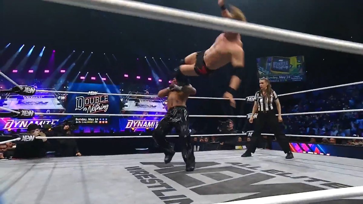 Ahead of his #AEWDoN Match vs Takeshita AND with AEW World Title aspirations, AEW International Champion @RainmakerXOkada defended his championship against "The Bounty Hunter" @BountyKeith! Watch the #AEWDynamite + #AEWCollision replay RIGHT NOW on @SportsOnMAX!