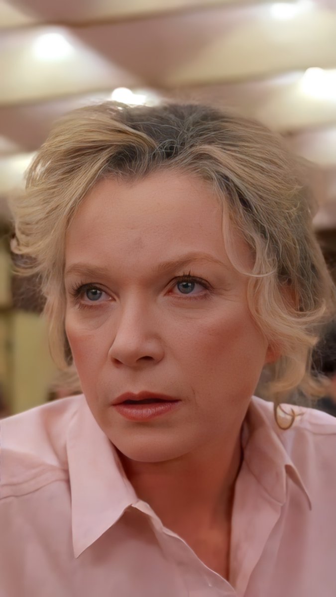 They don't let actresses throw a fit anymore
