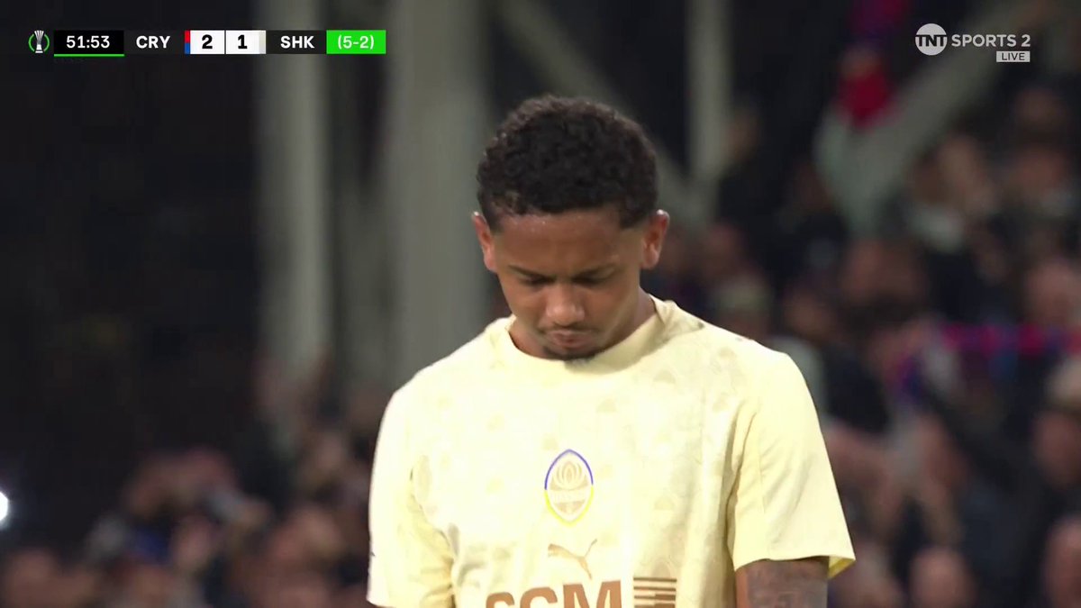 Ismaila Sarr puts Crystal Palace 2-1 up on the night and 5-2 ahead on aggregate ⚽ 📺 Watch live on TNT Sports and HBO Max.