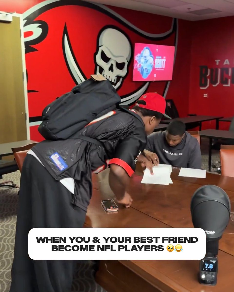 Rueben Bain Jr. &amp; Keionte Scott really made their childhood dreams come true 👏