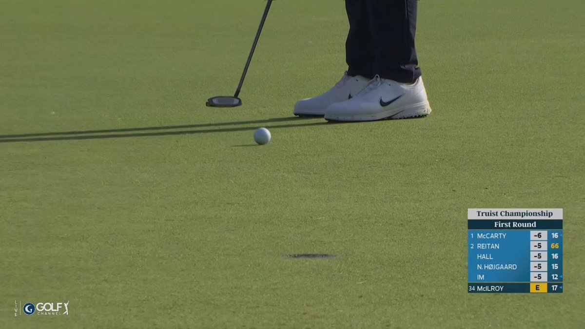 Rory made SEVENTEEN straight pars. This was his reaction when he finally birdied 18 😂