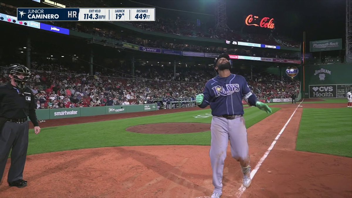 JUNIOR CAMINERO 449 FOOT SHOT‼️ Listen to the sound of the bat 😮