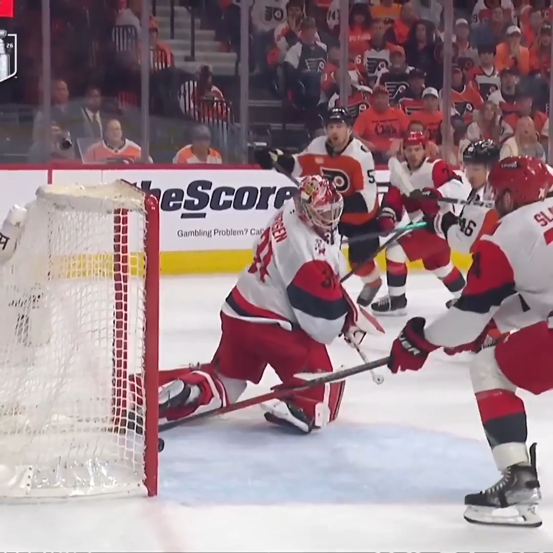 Jaccob Slavin doing Jaccob Slavin things 😮‍💨