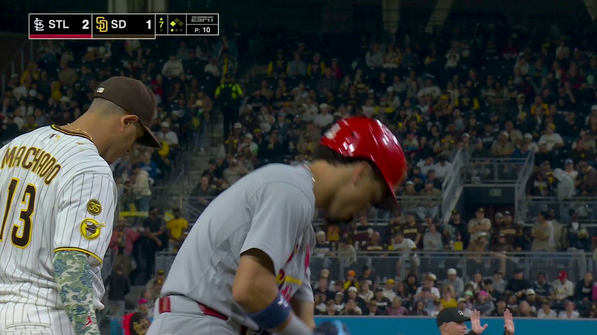 Masyn Winn with the go-ahead triple in the 7th inning 😮💨 Catch the ending of Cardinals-Padres on ESPN and the ESPN App 🍿