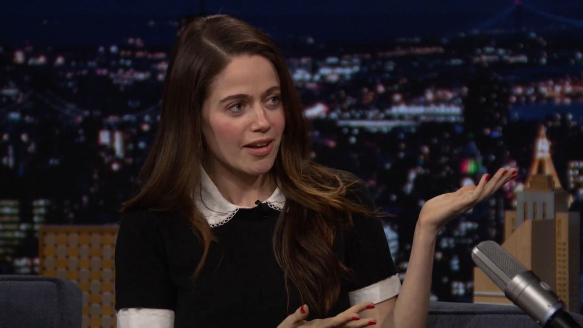 Molly Gordon talks working with Laura Dern, Connor Storrie, and her dad in her upcoming film Peaked! #FallonTonight