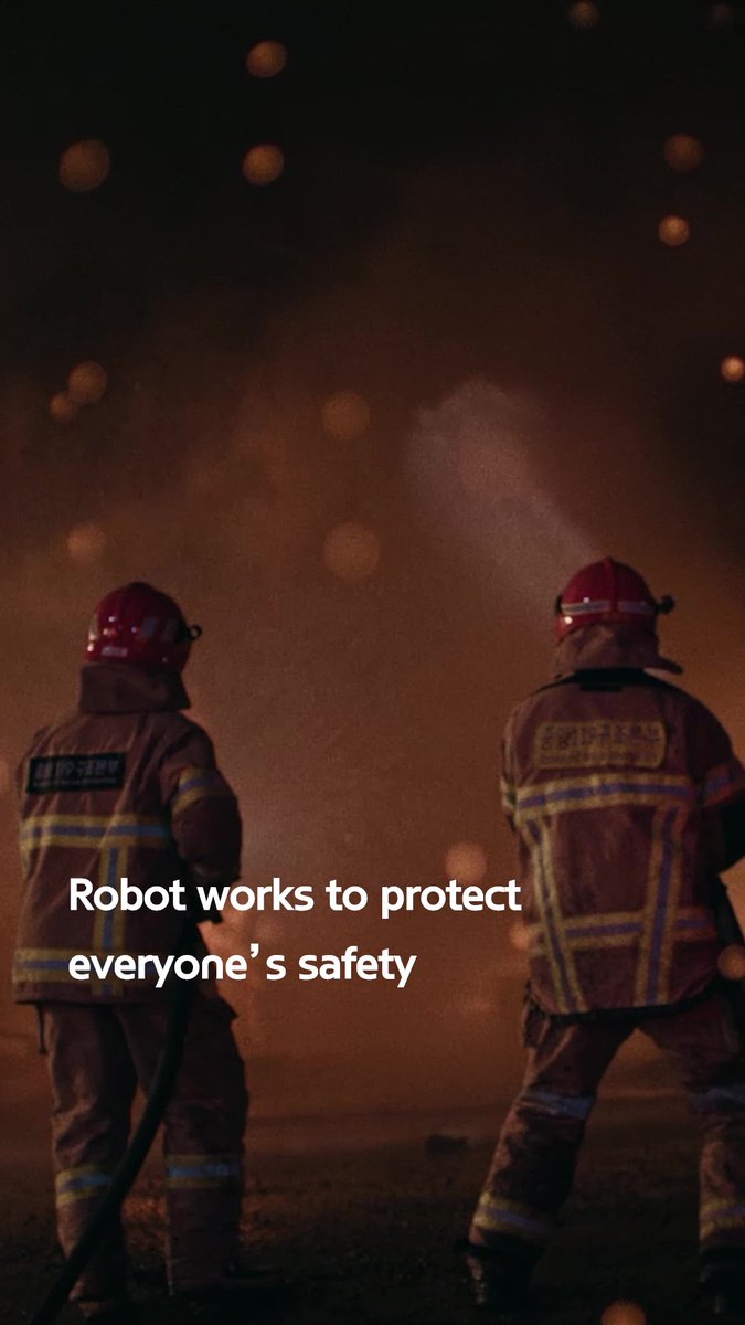 In critical moments, even a small source of guidance can make a difference. Watch how the Unmanned Firefighting Robot was designed to remain on scene and help firefighters navigate challenging environments.