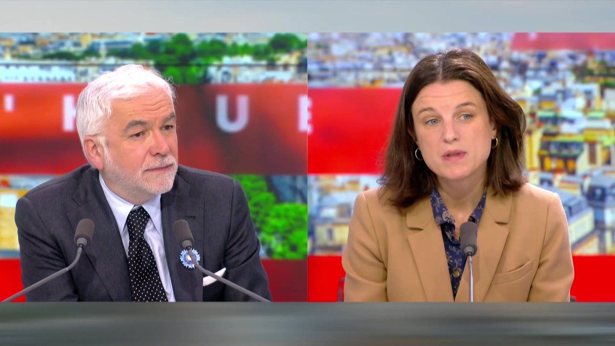 « J’ai été assez blessée que la société des journalistes de France Télévisions me qualifie de polémiste (…) Je ne vois pas au nom de quoi on me qualifierait de polémiste et pas de journaliste », regrette Eugénie Bastié Eugénie Bastié #HDPros Pascal Praud #Europe1