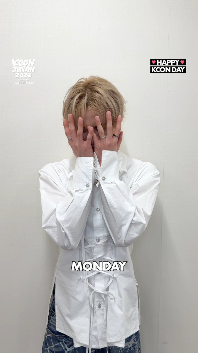 [#KCONJAPAN2026] #8TURN KCON DAY >>> 8TURN is feeling estatic today because it's FRIDAY, KCON DAY! 🥳 今日は待ちに待った金曜日、KCON DAY！🥳 8TURN のテンションも最高潮 ✨ 8TURN - KCON JAPAN 2026 MAY 8-10 Makuhari Messe Let's #KCON