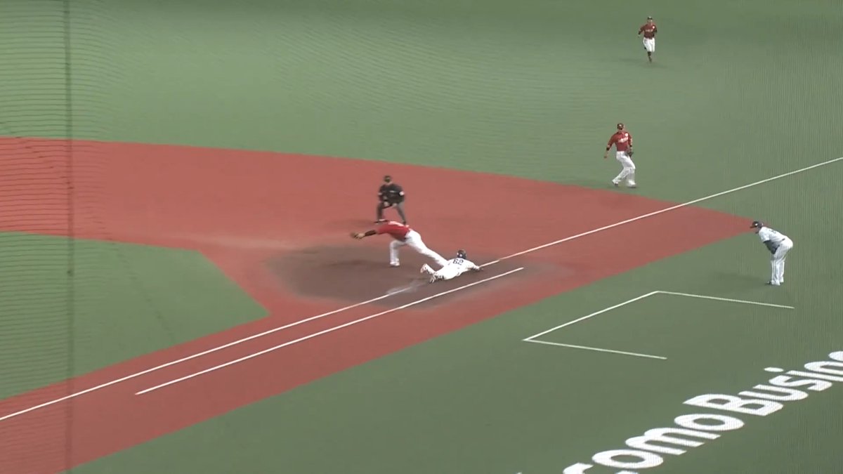 守備でも好調✨ 東北楽天 平良竜哉 選手のスーパーベアハンド✨ 👇スマホ・テレビで試合観戦！