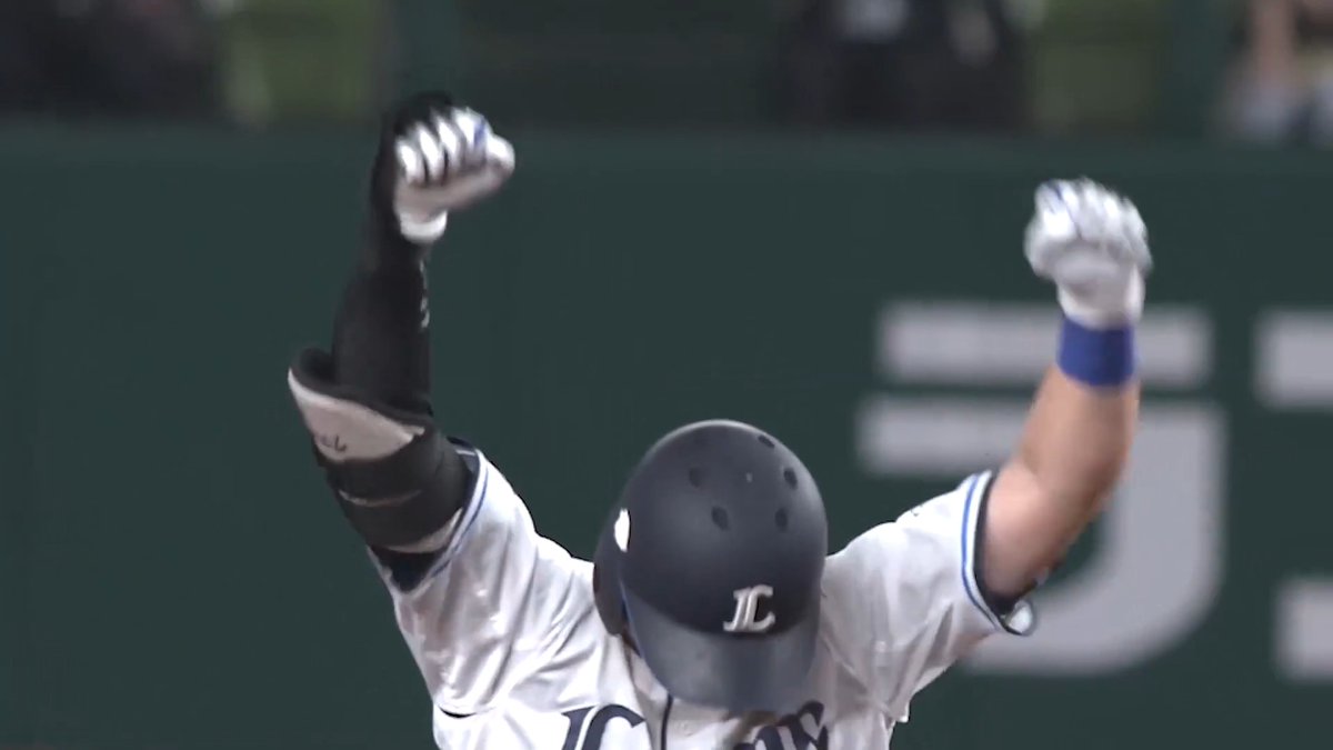 続く #平沢大河 選手の適時二塁打で1点を追加! チャンスに強い打撃で、試合の流れを呼び込みます! #seibulions #打破 #圧倒的至近距離 #おめかしシリーズ