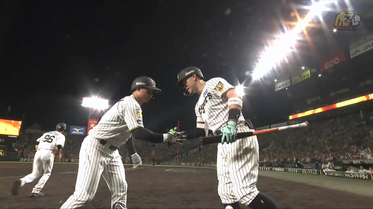 6回裏、森下翔太選手の左中間第9号ソロホームラン！佐藤輝明選手に並ぶ！