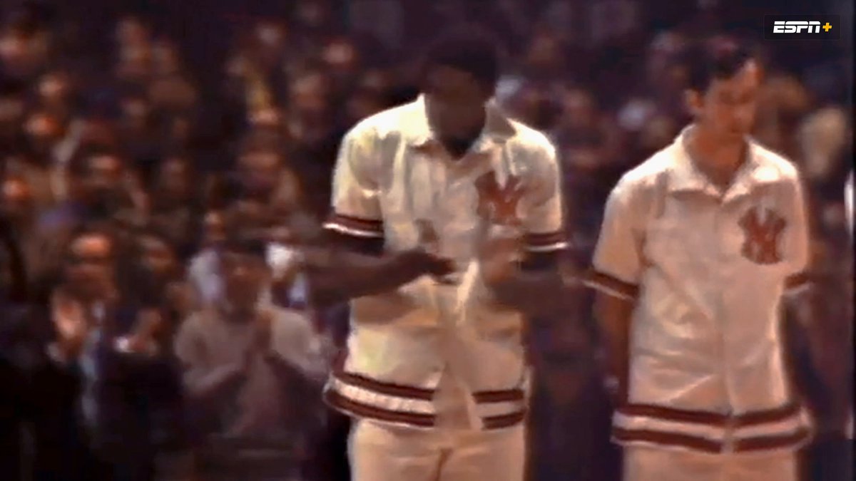 "The Garden roof was going off" A hobbled Willis Reed emerges from the tunnel to start Game 7 Hits 2 quick shots to propel the Knicks Especially Walt Frazier: 🏀36 points 🏀19 assists 🏀7 rebounds 🏀5 steals Knicks win first title On this day in 1970