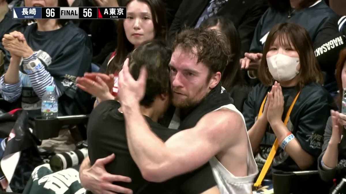 どんな時も声をかけチームを支え続けたアルバルクの魂・菊地祥平。 偉大な選手がまた1人コートを去ります👏 アルバルク東京【ALVARK TOKYO】 #Bリーグ #りそなグループ #Bリーグチャンピオンシップ