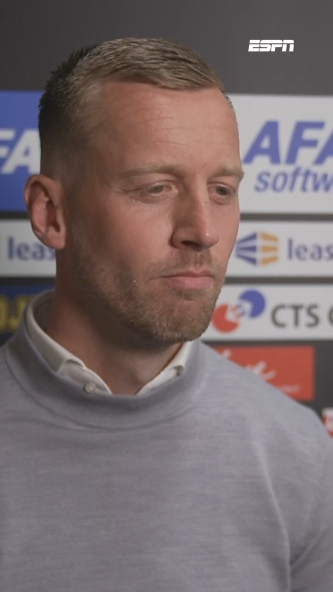 Niels van Duinen 🤝 Leeroy Echteld "Leeroy heeft aangetoond de norm hoog te willen leggen en hij schroomt niet om spelers te confronteren" 🔗