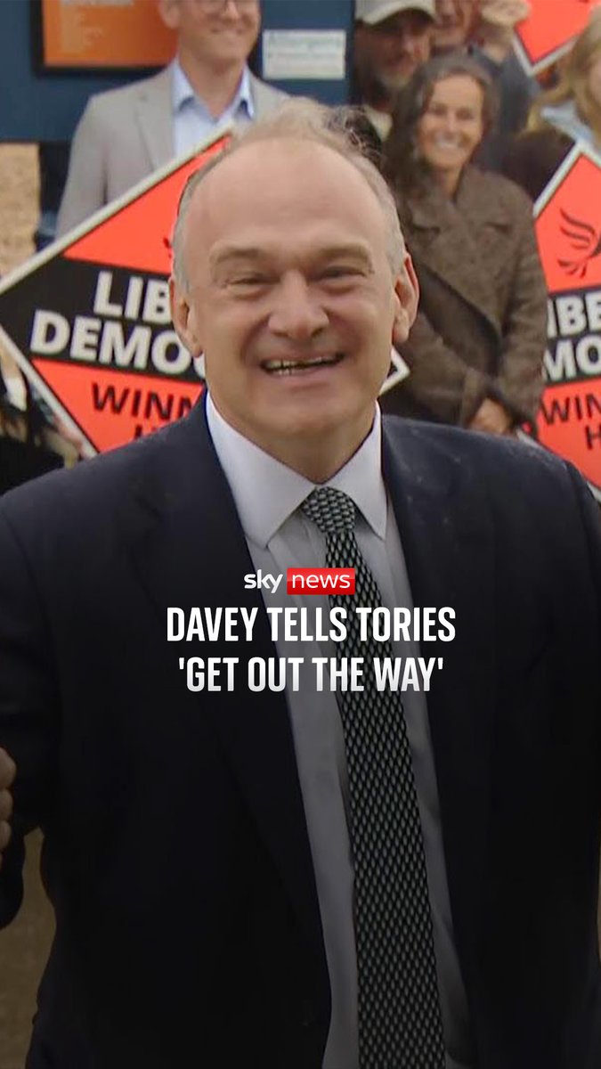 Liberal Democrat leader Ed Davey spoke in Portsmouth, where his party has taken control of the city's council. 🔗