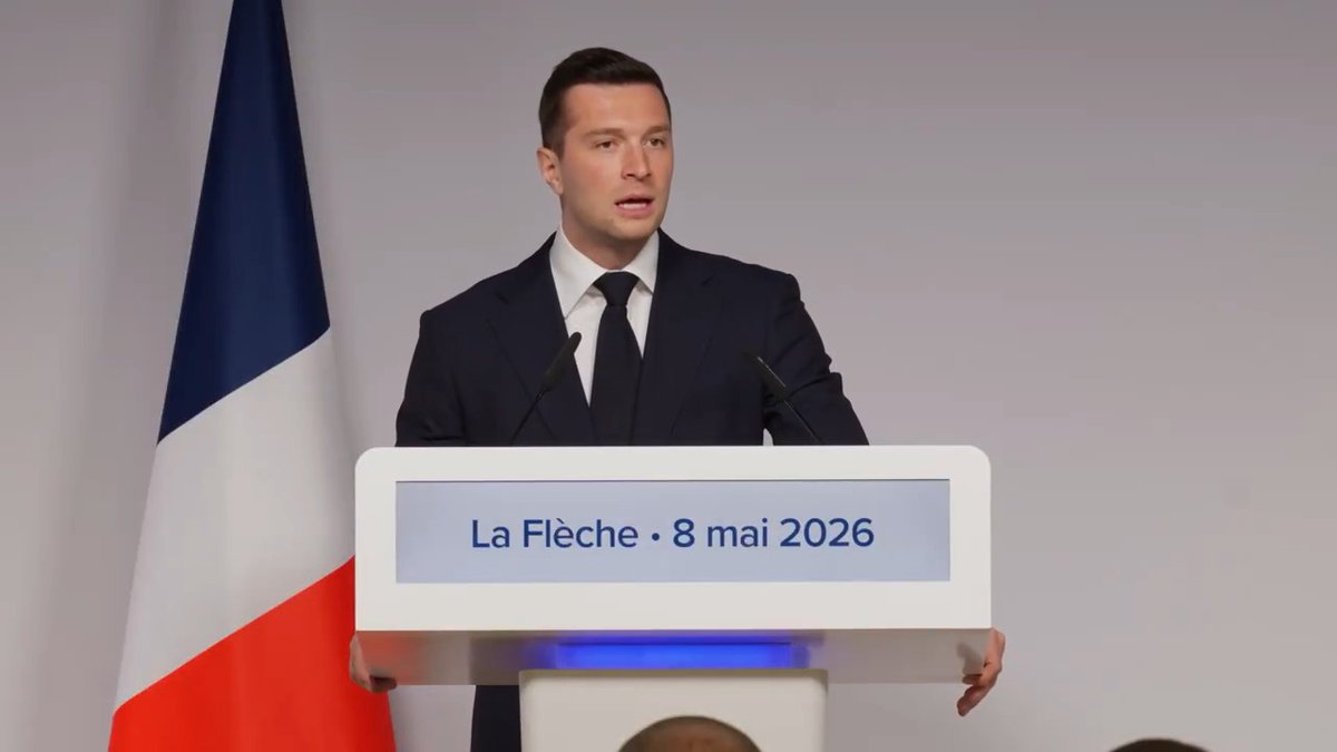 Dans un monde instable, les dirigeants portent une responsabilité: celle d’agir avec sang-froid, discernement et fermeté afin de préserver la paix, la sécurité des Français et l’indépendance de la Nation. La voix de la France est et doit rester celle d’une puissance libre.