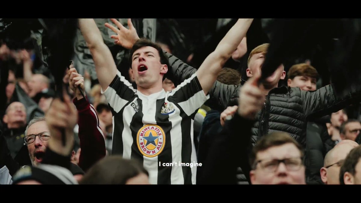 From Lambeau Field to St. James' Park 👀 Two @Packers fans experience the Tyne-Wear derby after hosting Newcastle United supporters in the fall for an NFL game in the latest episode of "Discovering Football" 🏈🤝⚽️ Full episode on YouTube: