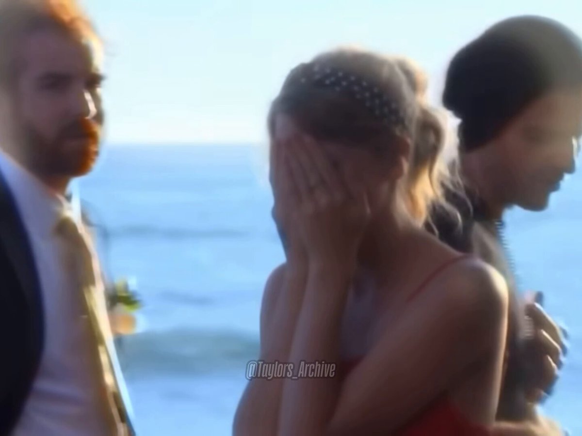When Taylor got pranked by Justin Bieber and thought she ruined a wedding😭