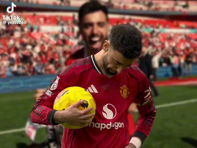 Don't let the media try and lie to you. Bruno Fernandes deserves the FWA footballer of the year award as well as the PFA + Prem POTY. Numbers don't lie. As fans, we need to get together and mass vote for him at the end of the season. Job's not finished.