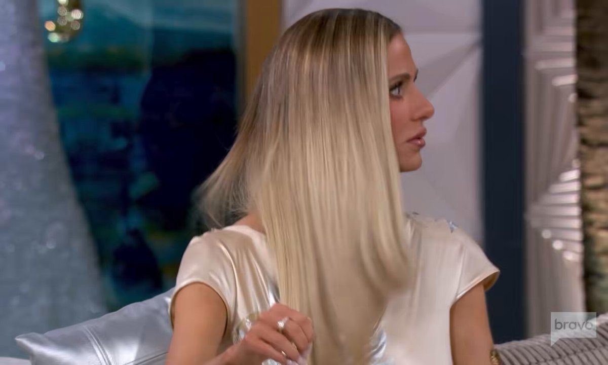 Want everyone who dragged Boz for “lying” on camera to keep that same energy for Kyle getting caught lying on Boz. #RHOBH