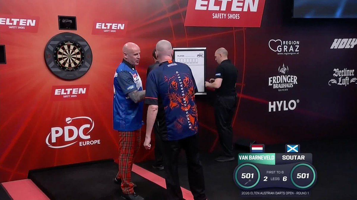 SOUTAR SINKS BARNEY! Alan Soutar breezes past an off-colour Raymond van Barneveld, grabbing his first European Tour win in over 18 months! 📺 #ET6