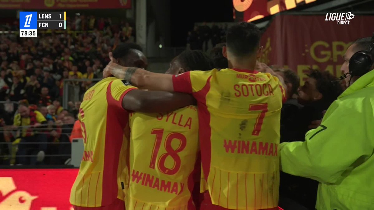 ๐จ๐จ๐จ LA DINGUERIE ABSOLUE !!!!!!!!!!! ๐คฉ๐ฑ PREMIER BALLON EN PRO ! BUT !!!!!! ร 16 ans. OUI. 16 ans. Mezian Mesloub. Il envoie Lens officiellement en Champions League et Nantes en L2 !!!! โค๏ธ๐ Le fils dโun certain Walid Mesloub. ๐ ๐ฅ L1+