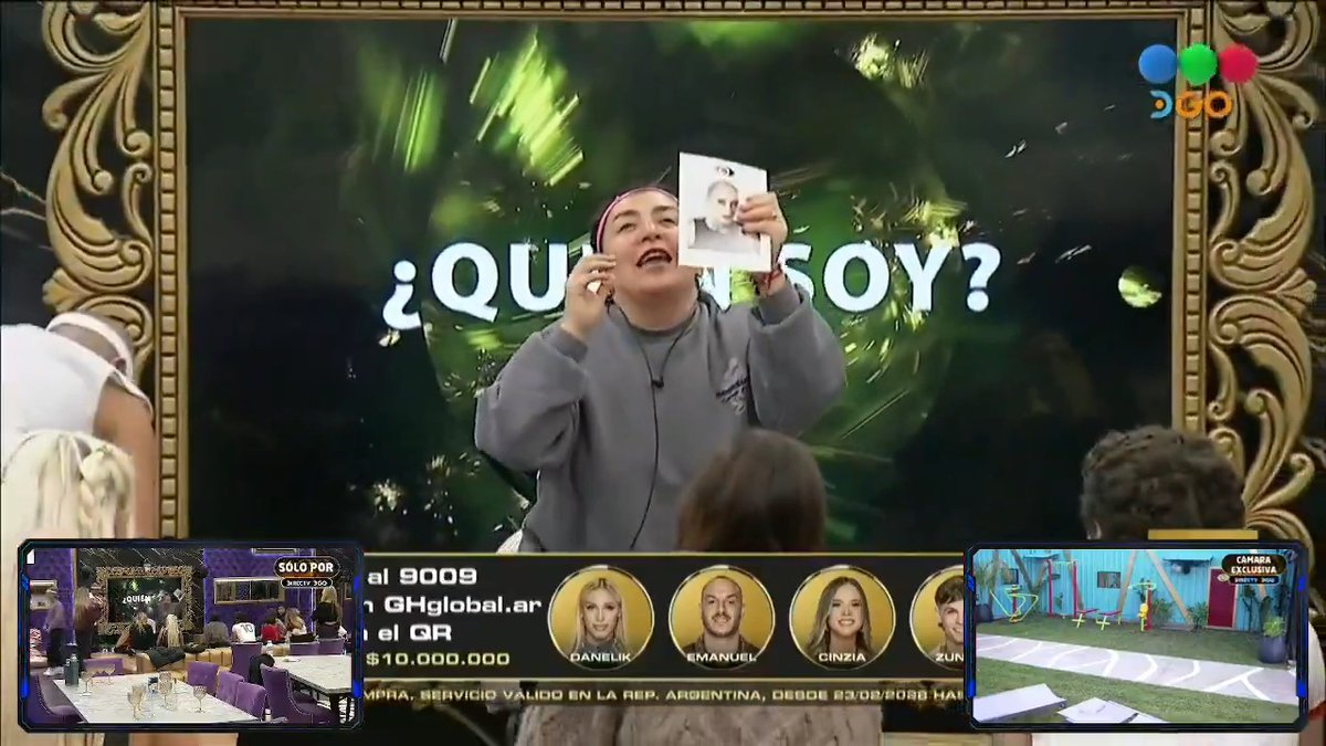 Pincoya feliz con la fotito de furia 🥹❤️ ★𝕮𝕳𝖎𝖗𝖎𝖒𝖊𝖘𝖈𝖆☆