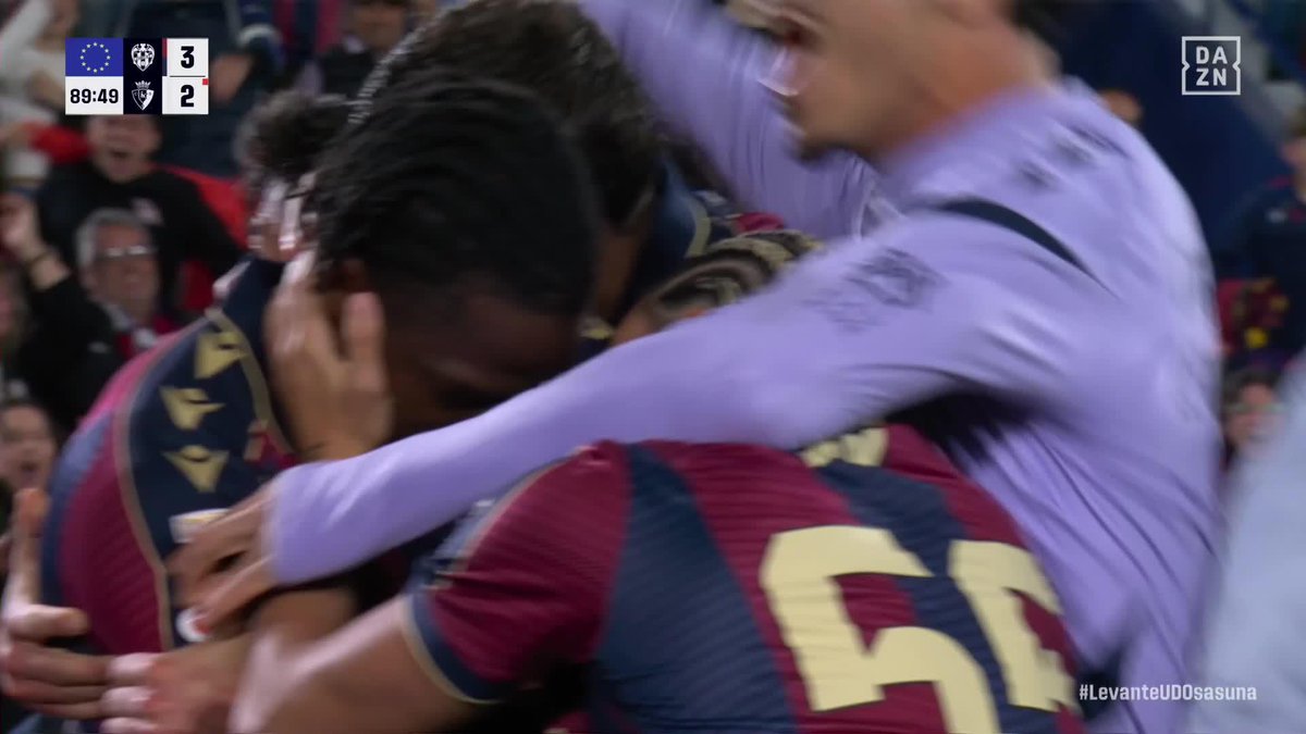 EL FÚTBOL ES UNA COSA LOQUÍSIMA. EL FÚTBOL ES MARAVILLOSO 😍 El Levante remonta en el descuento un partido que iba perdiendo 0-2 y sigue creyendo, hoy más que nunca, en la salvación 🙌 #LALIGAenDAZN ⚽