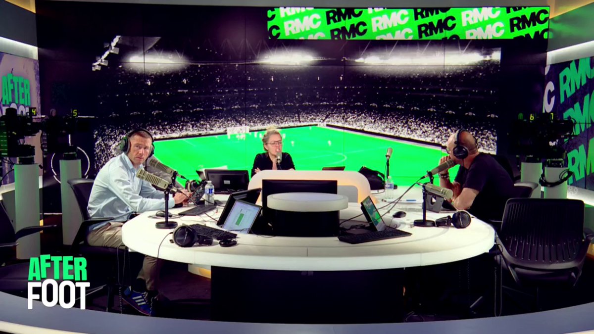 🗣Ça n'a jamais existé ! Le plus important, c'est d'avoir une vision sportive globale !" Sébastien Piocelle revient sur l'absence de vision sportive et de philosophie au sein du FC Nantes depuis plusieurs années.