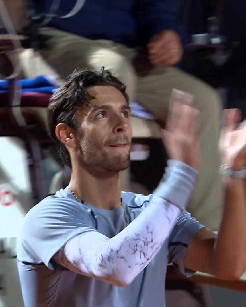 Up and running 🏃 Lorenzo Musetti gets going in Rome with a 6-4 6-4 win over Mpetshi Perricard #IBI26