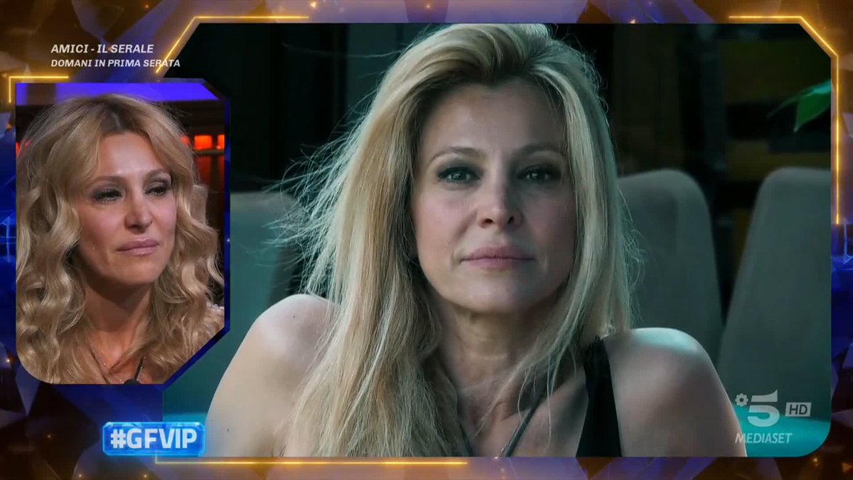 Per Adriana arriva una sorpresa speciale, una lettera piena d’amore dal suo Dario 💌 #GFVIP