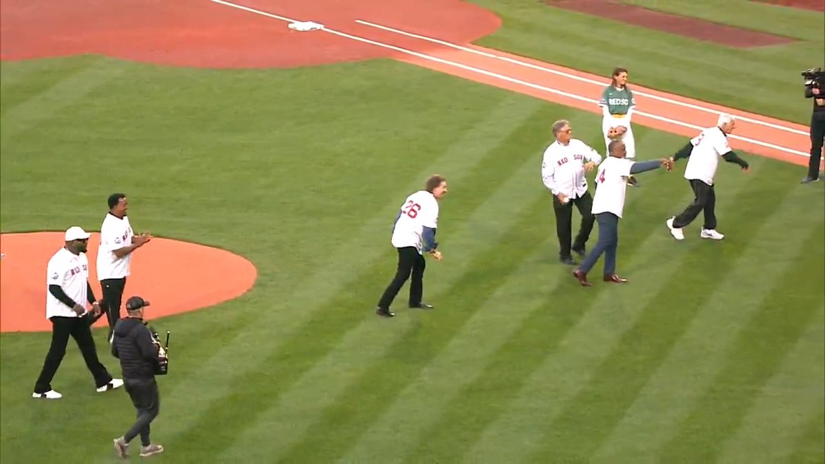 LEGENDS in the house at Fenway Park 🐐 The Red Sox celebrated the 125th anniversary of their first-ever home game by having all living alumni with retired numbers deliver a ceremonial first pitch 👏