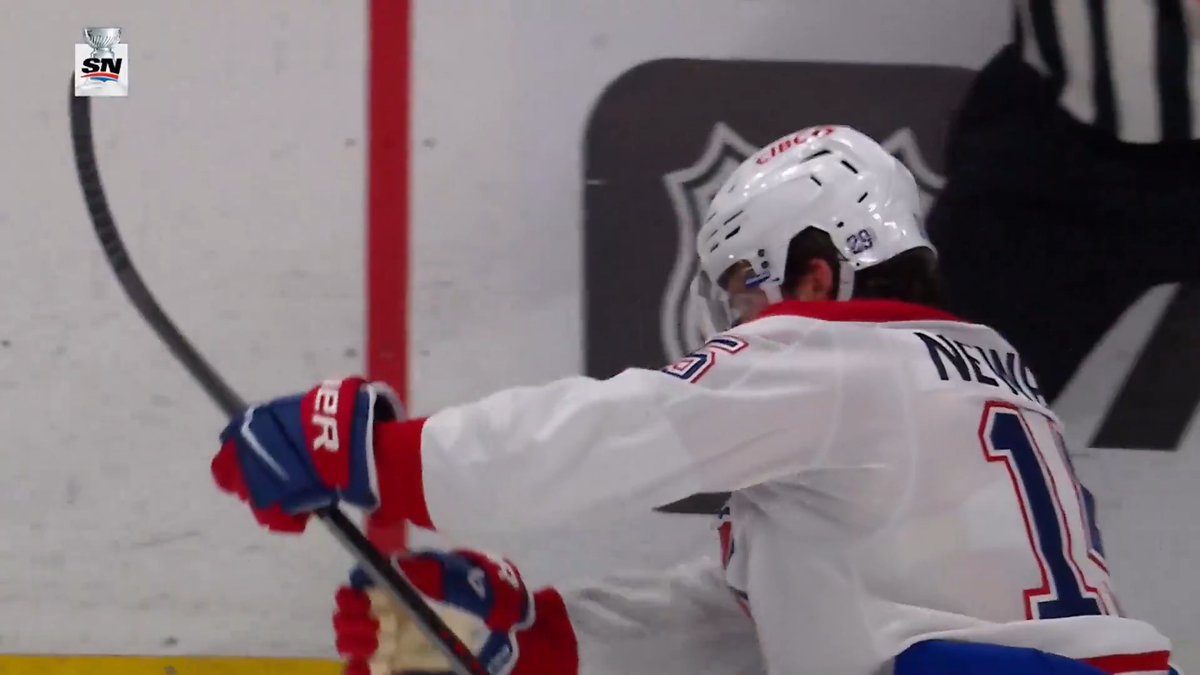 ALEX NEWHOOK'S GOT HIS SECOND OF THE NIGHT! 📺: NHLonTNT, Sportsnet, &amp; TVA Sports