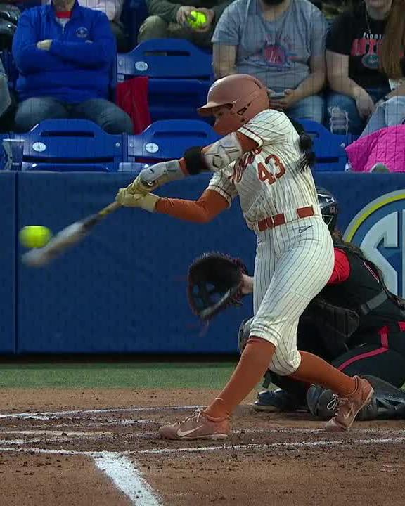 BACK-TO-BACK JACKS FOR TEXAS 🤘 Texas Softball x 📺 SEC Network