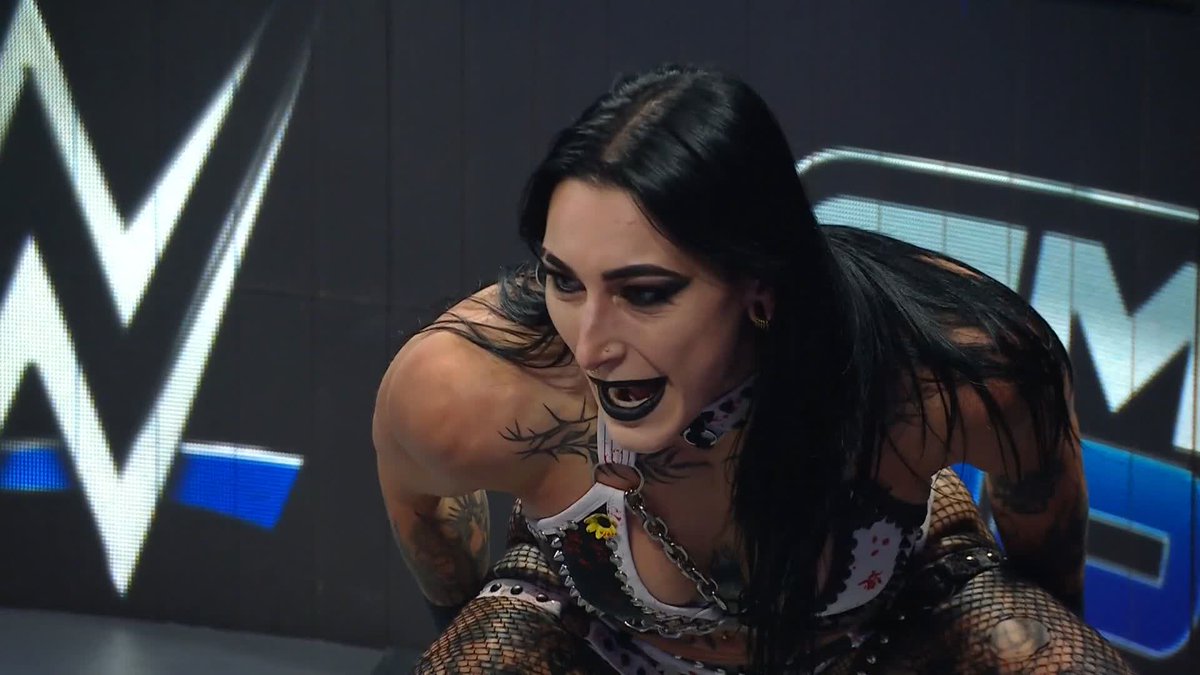 Rhea Ripley is just SO GOOD! 🔥 RheaRipley_WWE